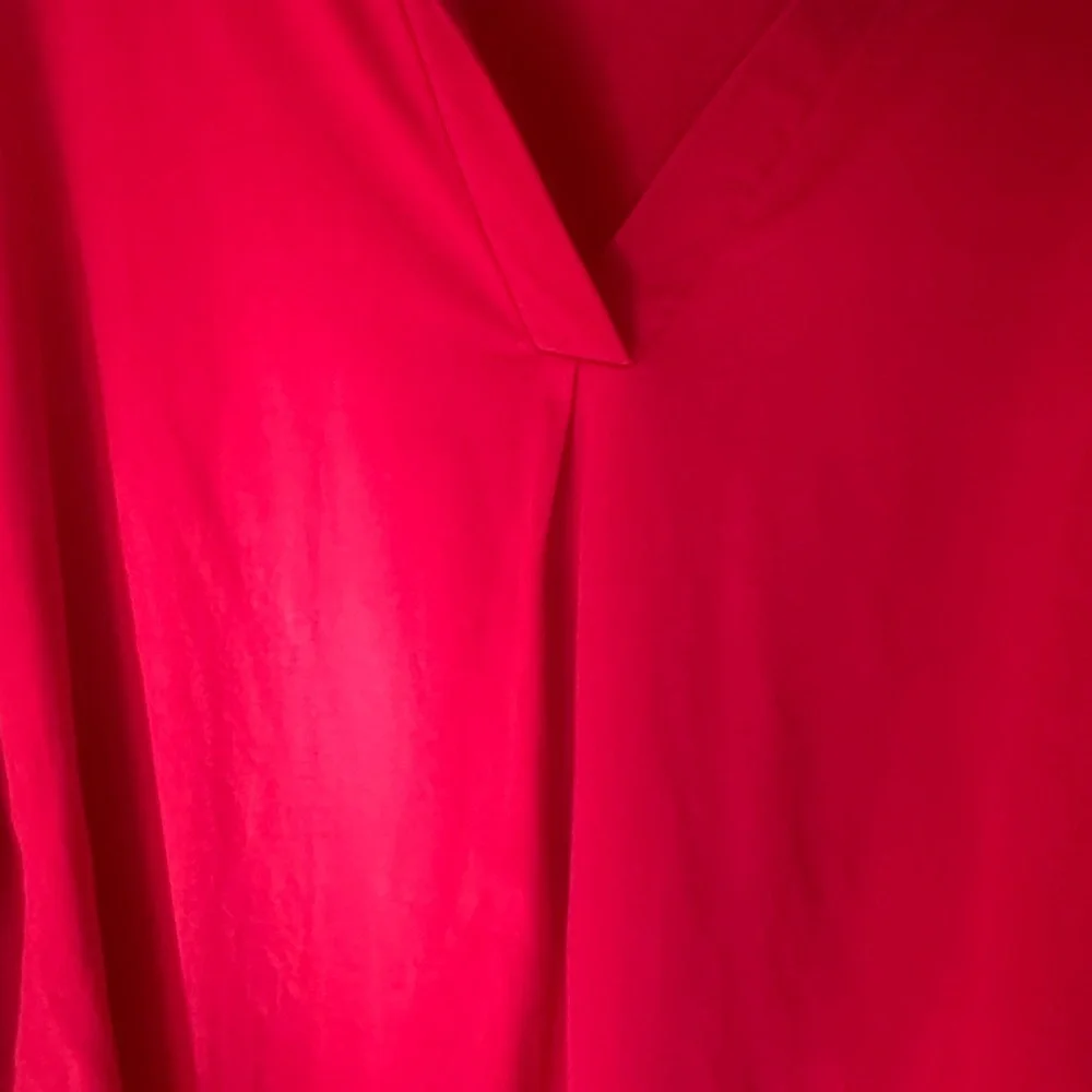 Chic Red Women's Tunic Top - Picture 4 of 5